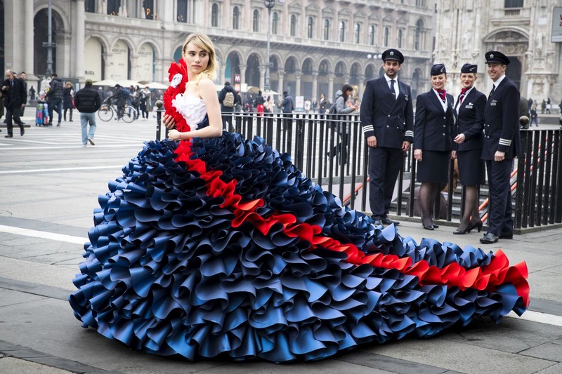 British Airways brings Suki Waterhouse and David Gandy to Milan to celebrate fashion and travel!